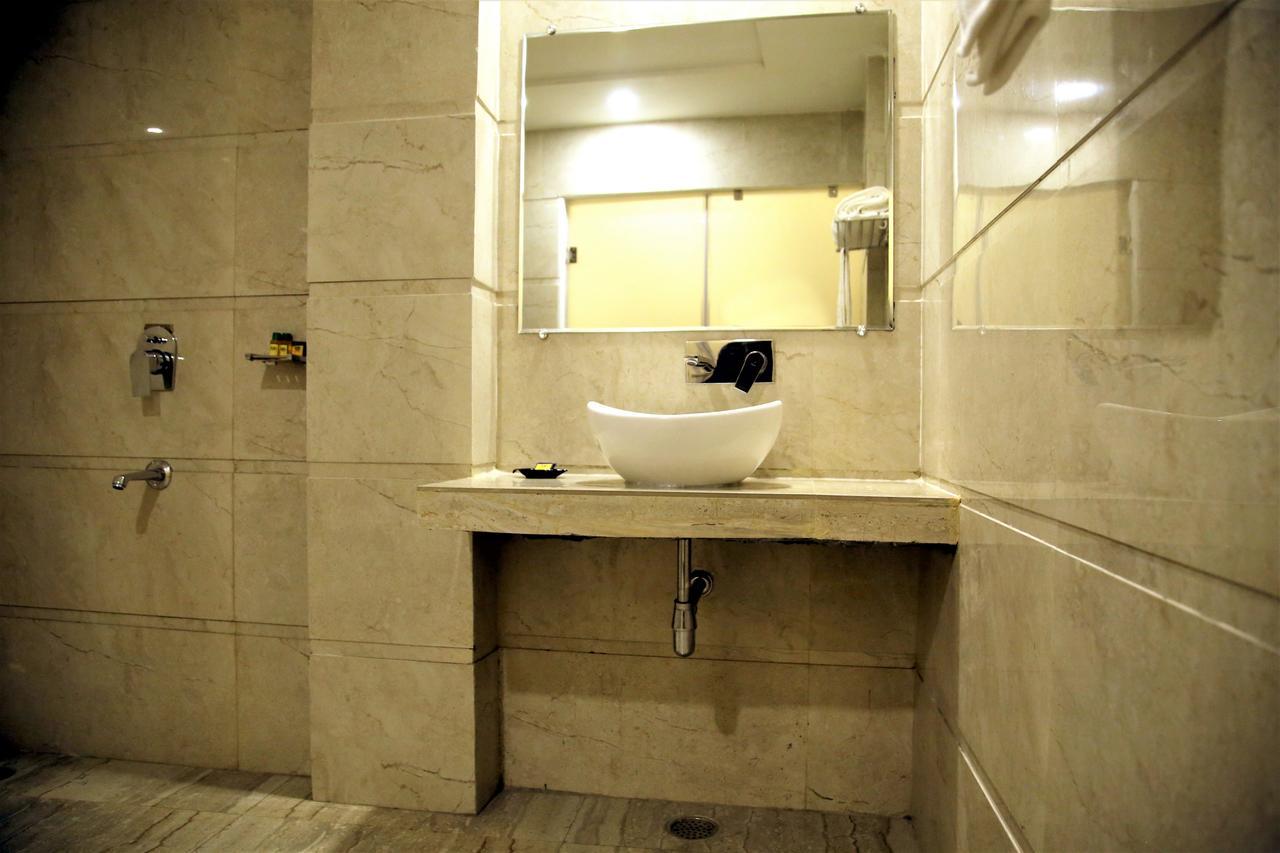 Sallow Royal Suites Amritsar Exterior foto